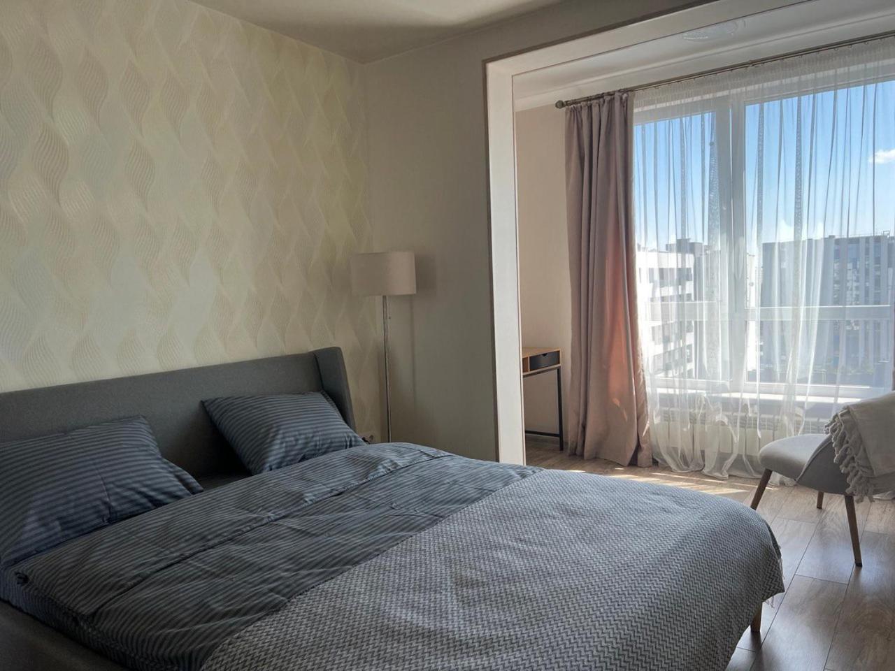 Apartments Vip Avalon Lviv Bagian luar foto