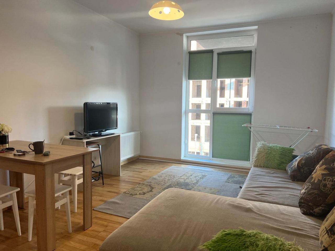 Apartments Vip Avalon Lviv Bagian luar foto