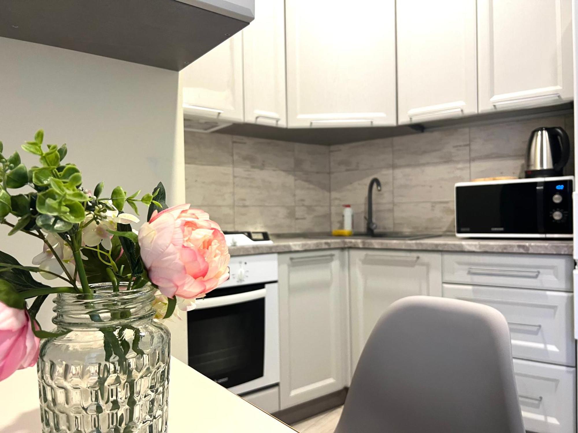 Apartments Vip Avalon Lviv Bagian luar foto
